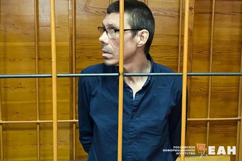    ЕАН. Бурдин во время вынесения приговора