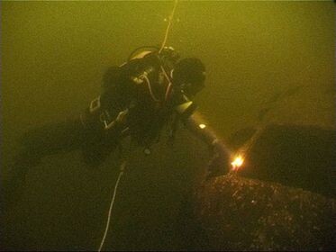 Погружение на Сигу к затонувшему самолету