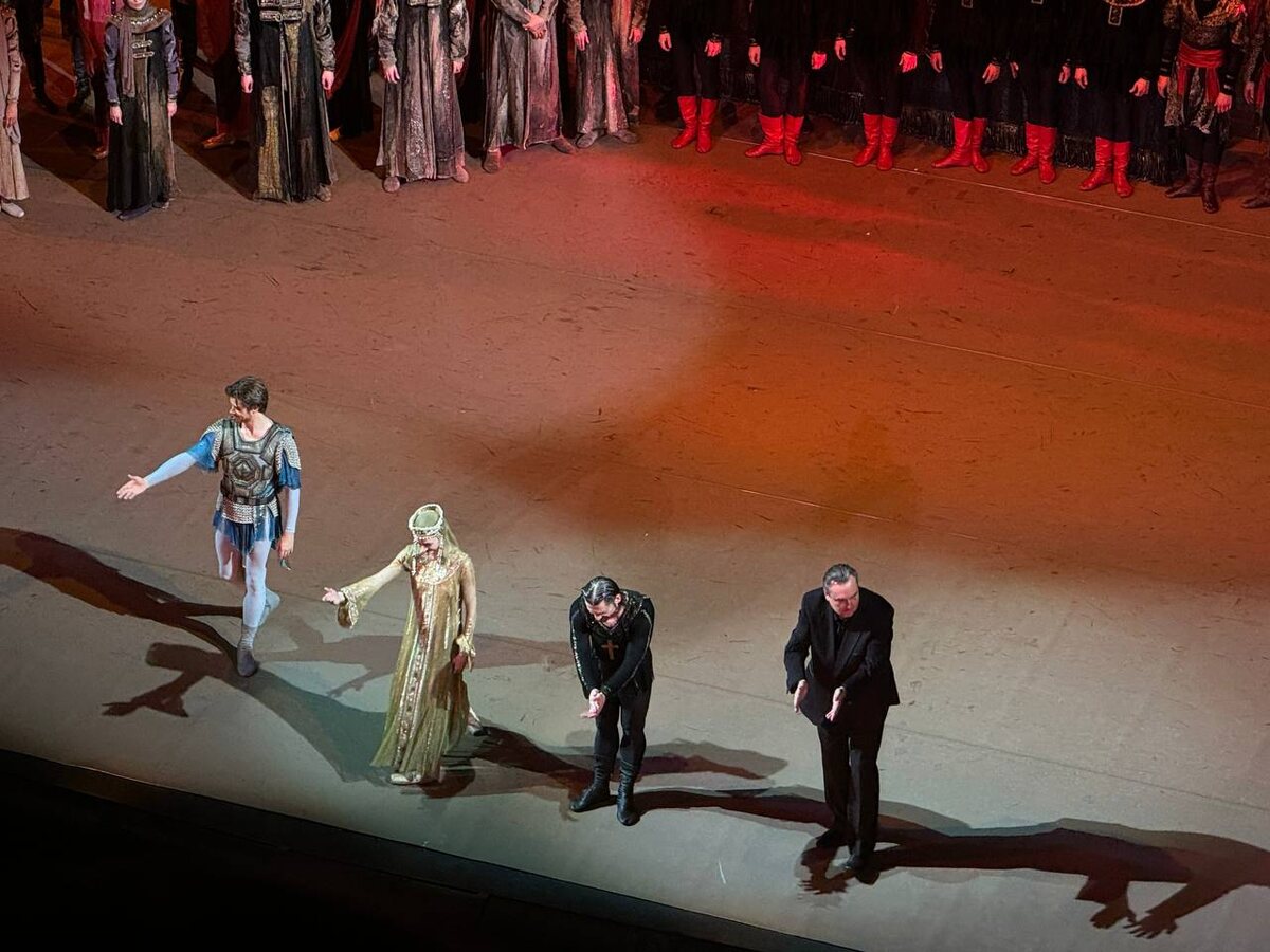 Иван Грозный — Иван Васильев. Анастасия — Анна Никулина. Курбский — Артём Овчаренко. Дирижёр — Павел Сорокин.