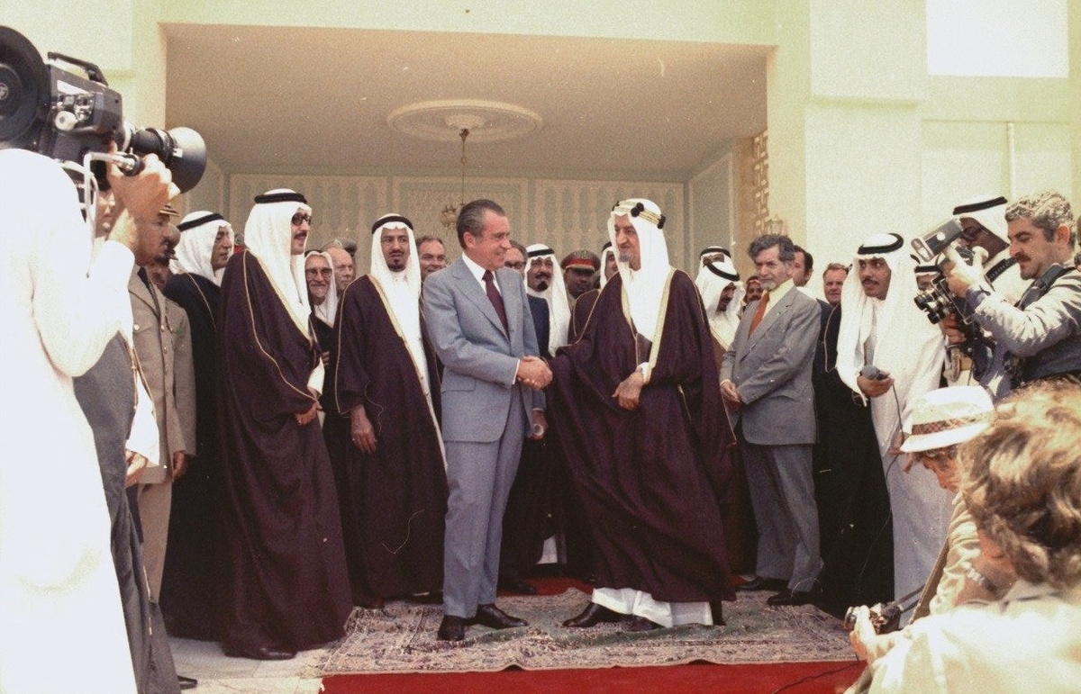 Рождение "нефтедоллара"