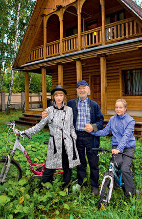    Альберт Филозов с дочерьми Настей и Аней Марк Штейнбок