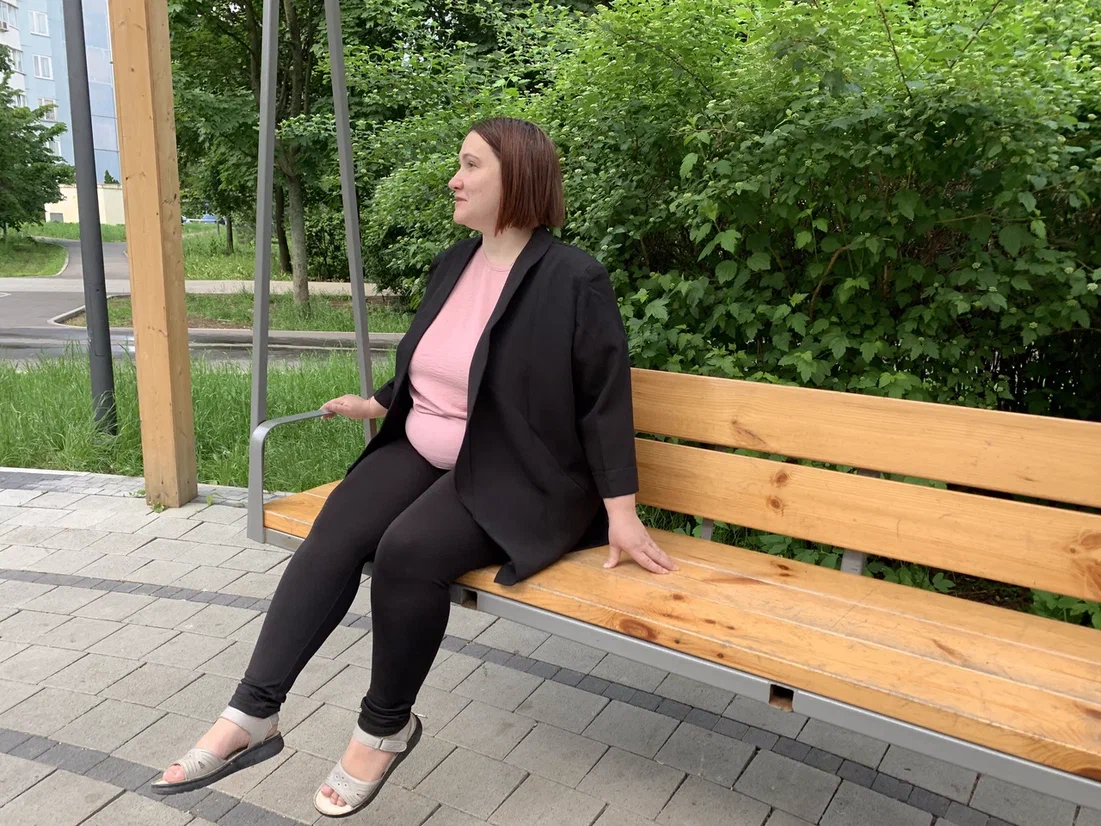 Фотка летняя, с Олей мы начали работать в январе 2025, но на фотке виден лишний вес(87 кг на пике).