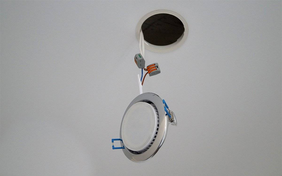 Светильник GX53.