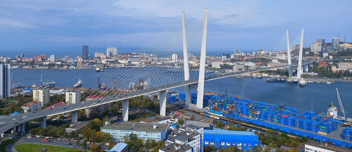 Золотой мост во Владивостоке