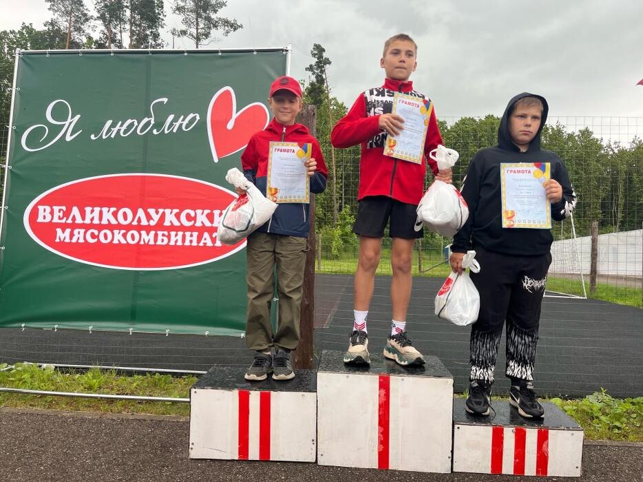 Подведены итоги третьего этапа Кубка Псковской области по лыжероллерам и кроссу
Фото: Николай Ласьков