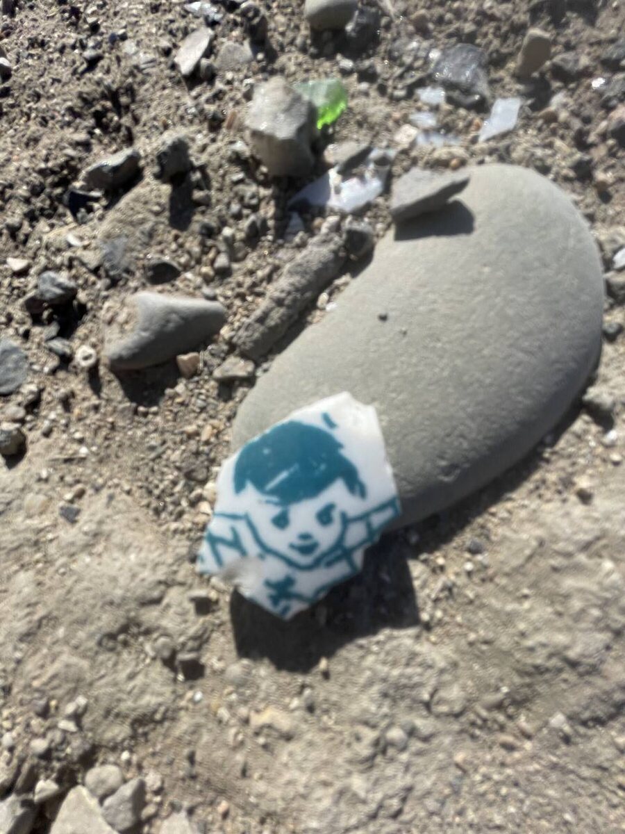 Просто красивый осколочек советского детского фарфора