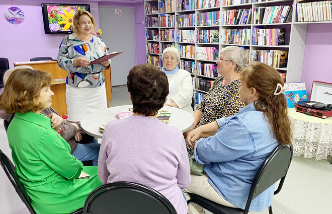 
Мода на грампластинки снова возвращается. И под них очень приятно коротать вечера