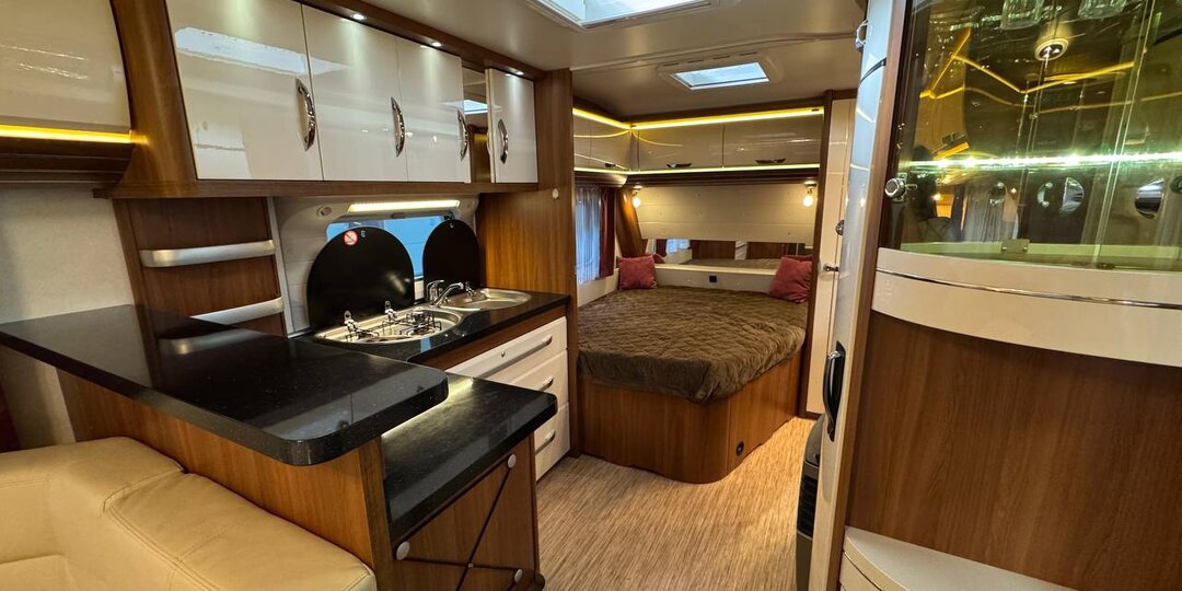 НЕМЕЦКИЙ КАРАВАН ПРЕМИАЛЬНОЙ ЛИНЕЙКИ