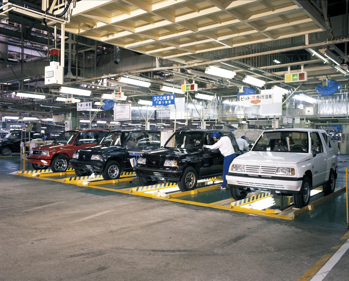 SUZUKI VITARA I ПОКОЛЕНИЕ (1988 г.)