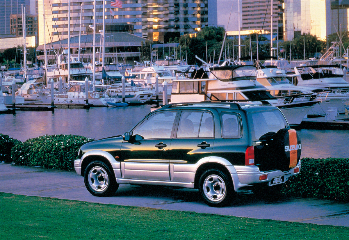 SUZUKI GRAND VITARA (1998 г.)