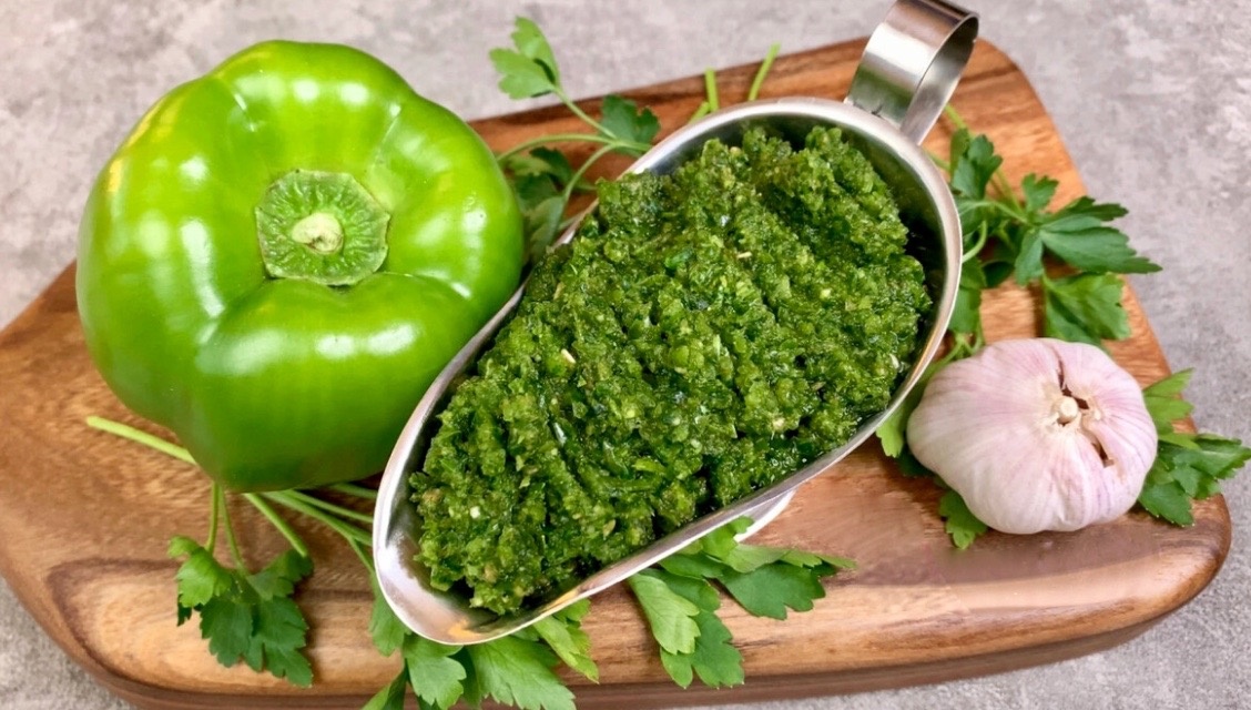 Зеленая аджика. 