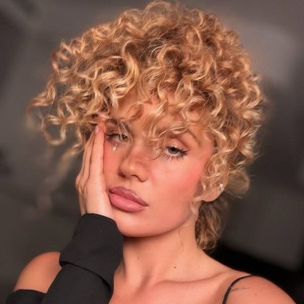     Дочь Валерии попала в больницу после своего дня рождения