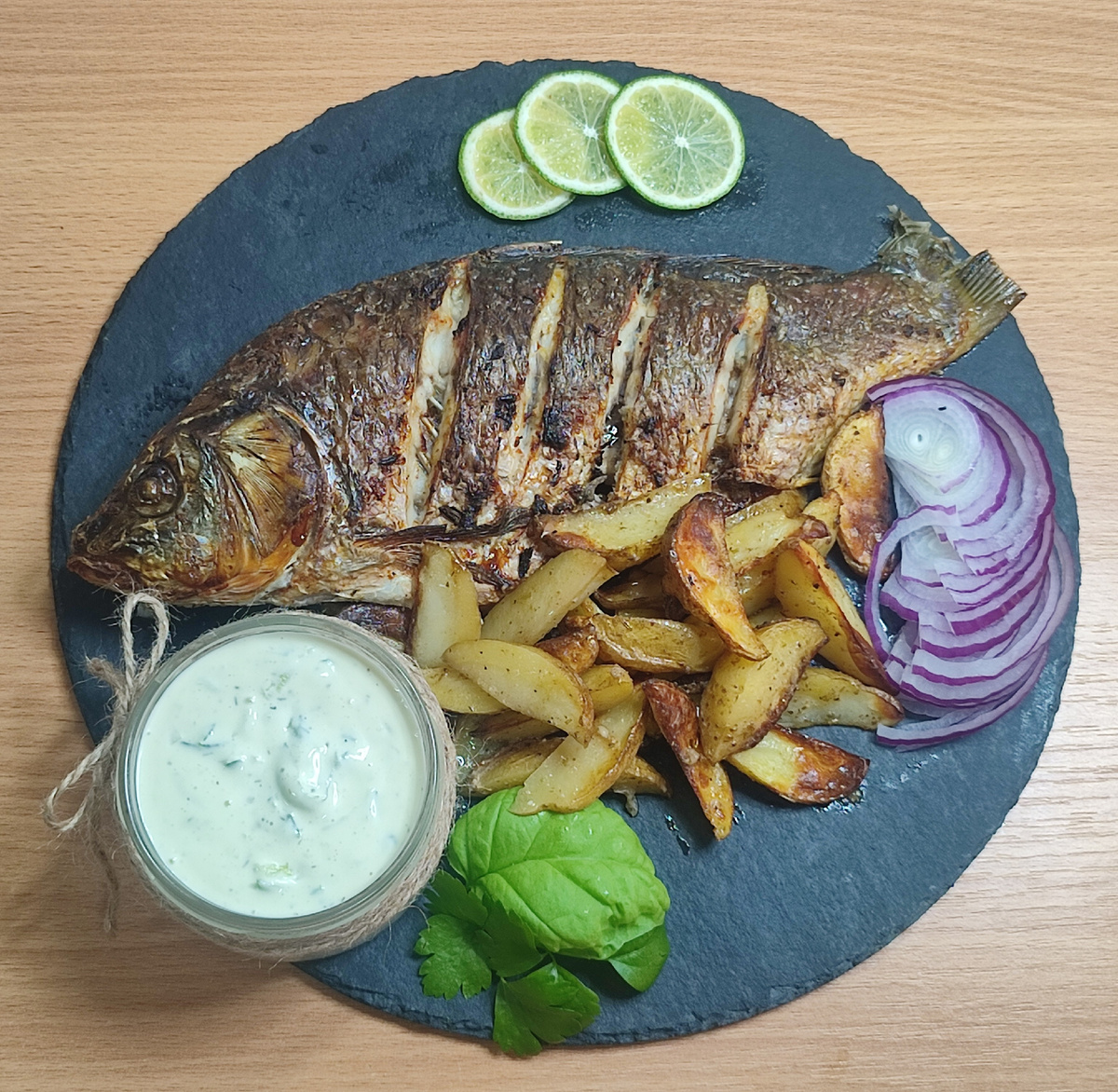 То самое блюдо из сланца