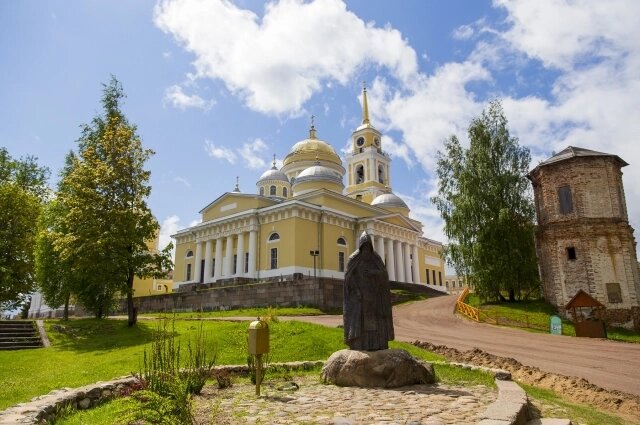    Нило-Столобенская пустынь - жемчужина Тверской области. Фото: Правительство Тверской области
