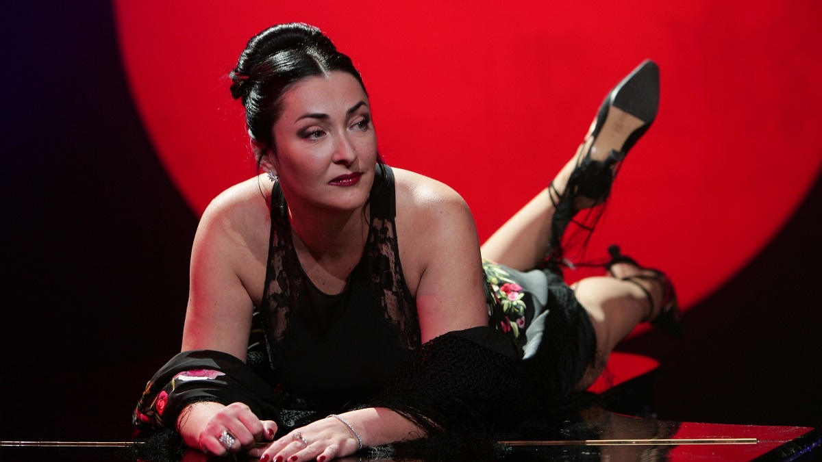    Лолита Милявская