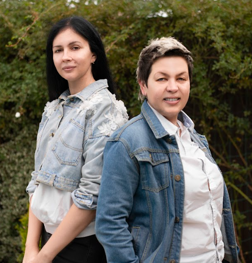 В Краснодарском крае зооволонтёры Марина Гапич и Алла Леонкина спасают брошенных животных и ищут им новый дом