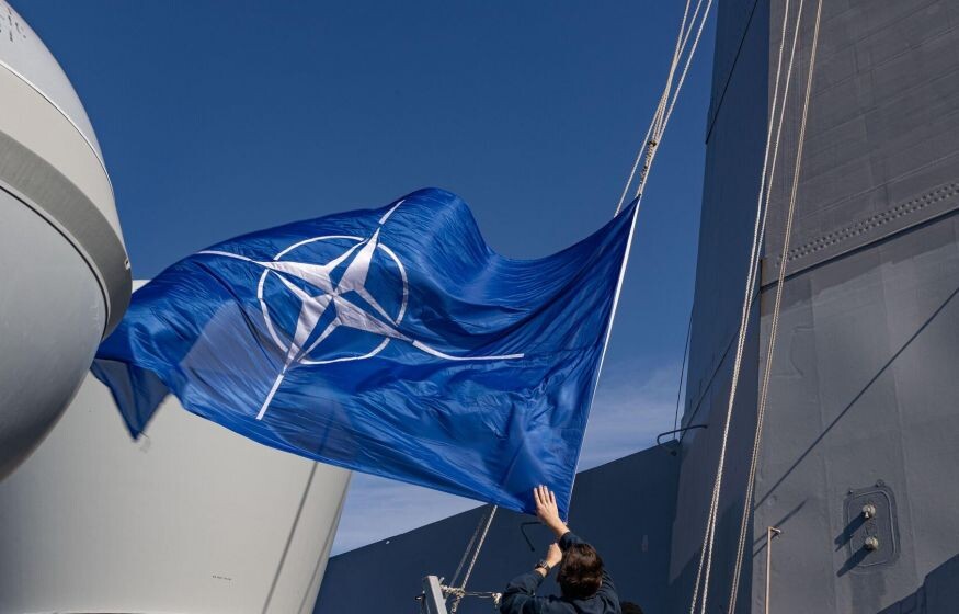    «Не собираемся себя ограничивать ни в чём. Идут к мирному урегулированию»: откуда у НАТО страх перед «Орешником»?