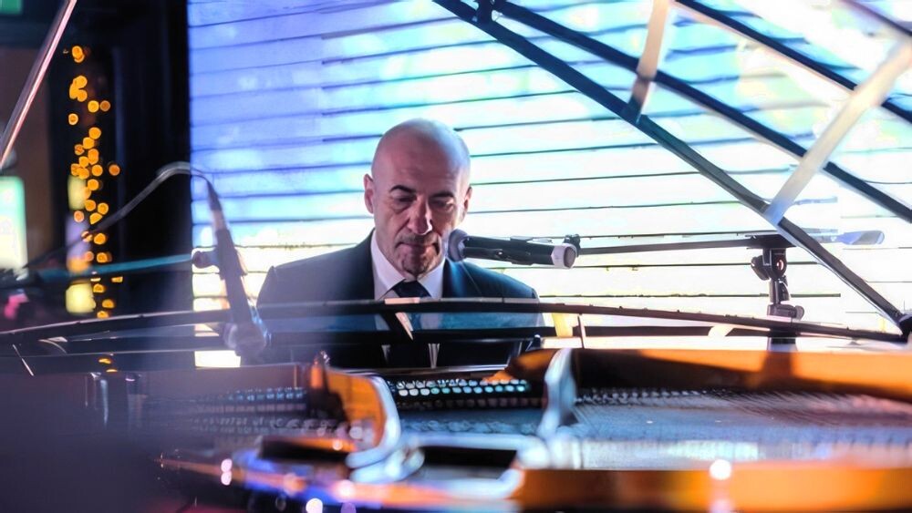 Игорь Яковлевич считает многих знаменитостей высокомерными