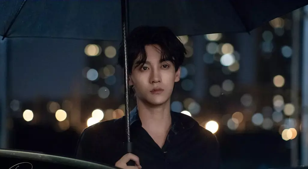 Снимок с экрана монитора. Стоп кадр дорамы.