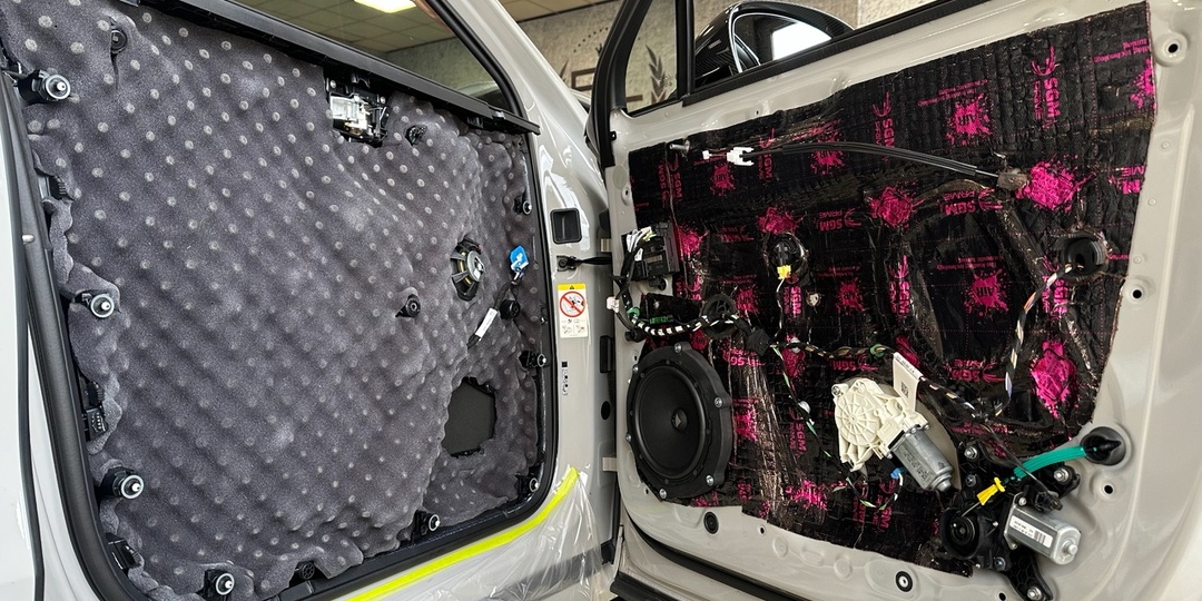 Porsche Cayenne Coupe 2021. Полная шумоизоляция салона