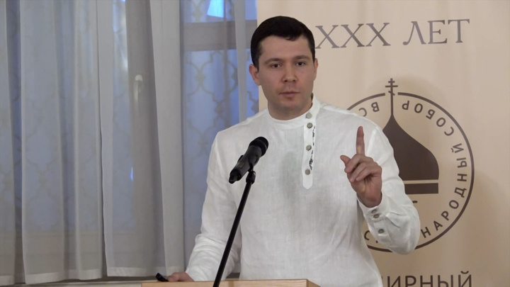 Косоворотка.. по одежке, как известно, встречают.. Путин, между прочим, хвалил!