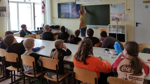    В Кирове прошли рейды по борьбе с рекламой наркотиков