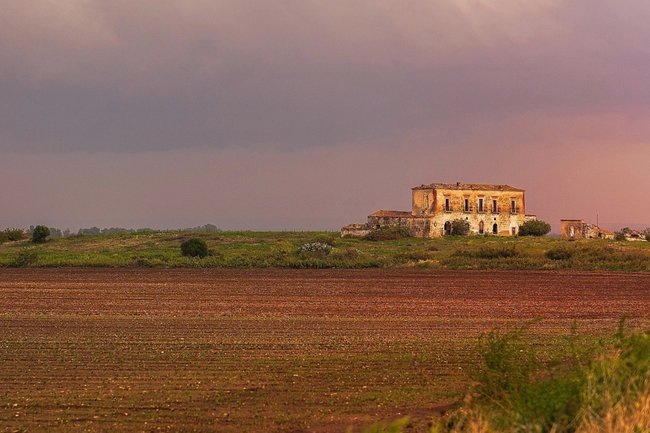    В укромной итальянской деревне обнаружены дети, живущие как «призраки»