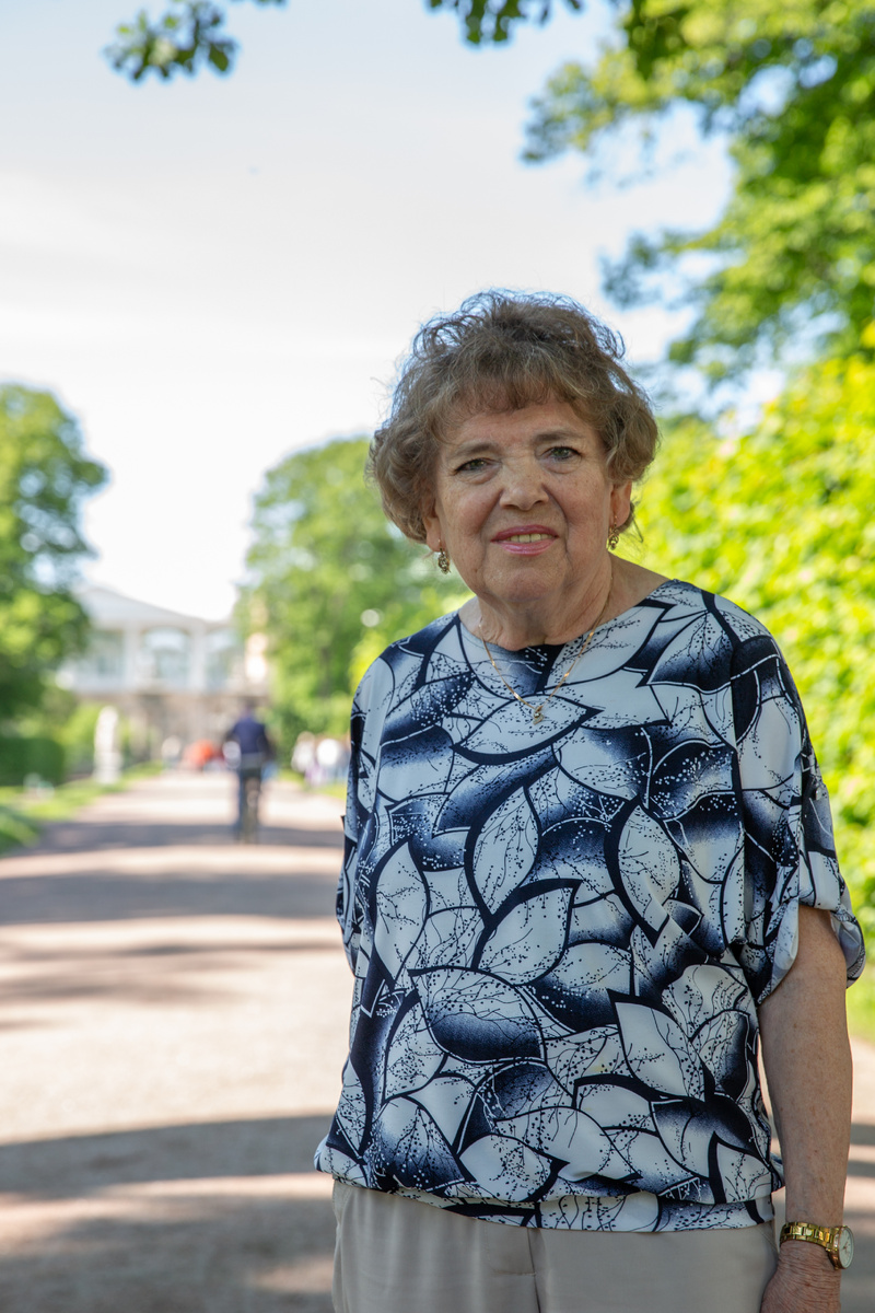Галина Васильевна Кваскова, экскурсовод. Фото: ГМЗ «Царское Село», Екатерина Новак