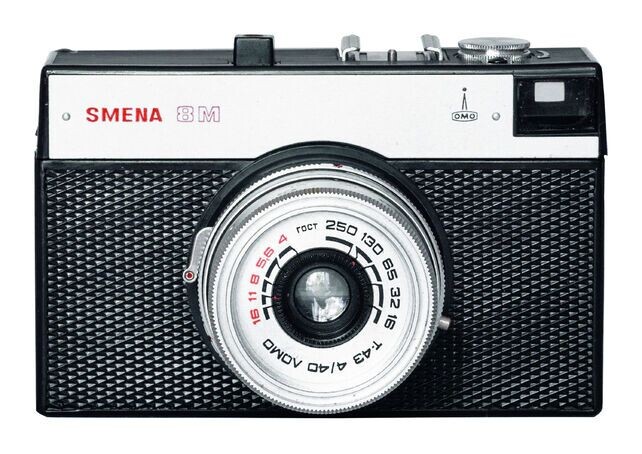 Щелчок, перемотка, волшебство: Вспоминая «Смену-8М» — первый фотоаппарат нашего детства