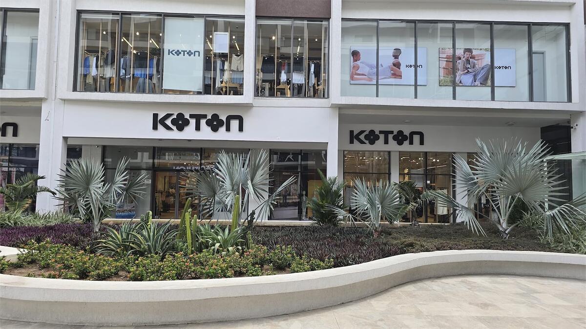 Aутлет Koton's Garden Plaza в Абиджане, Кот-д'Ивуар