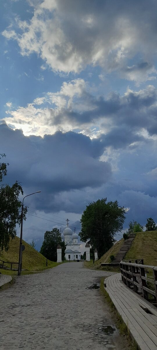 Ветер штормовой...