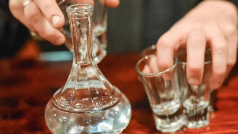     Алкоголь. fom.ru