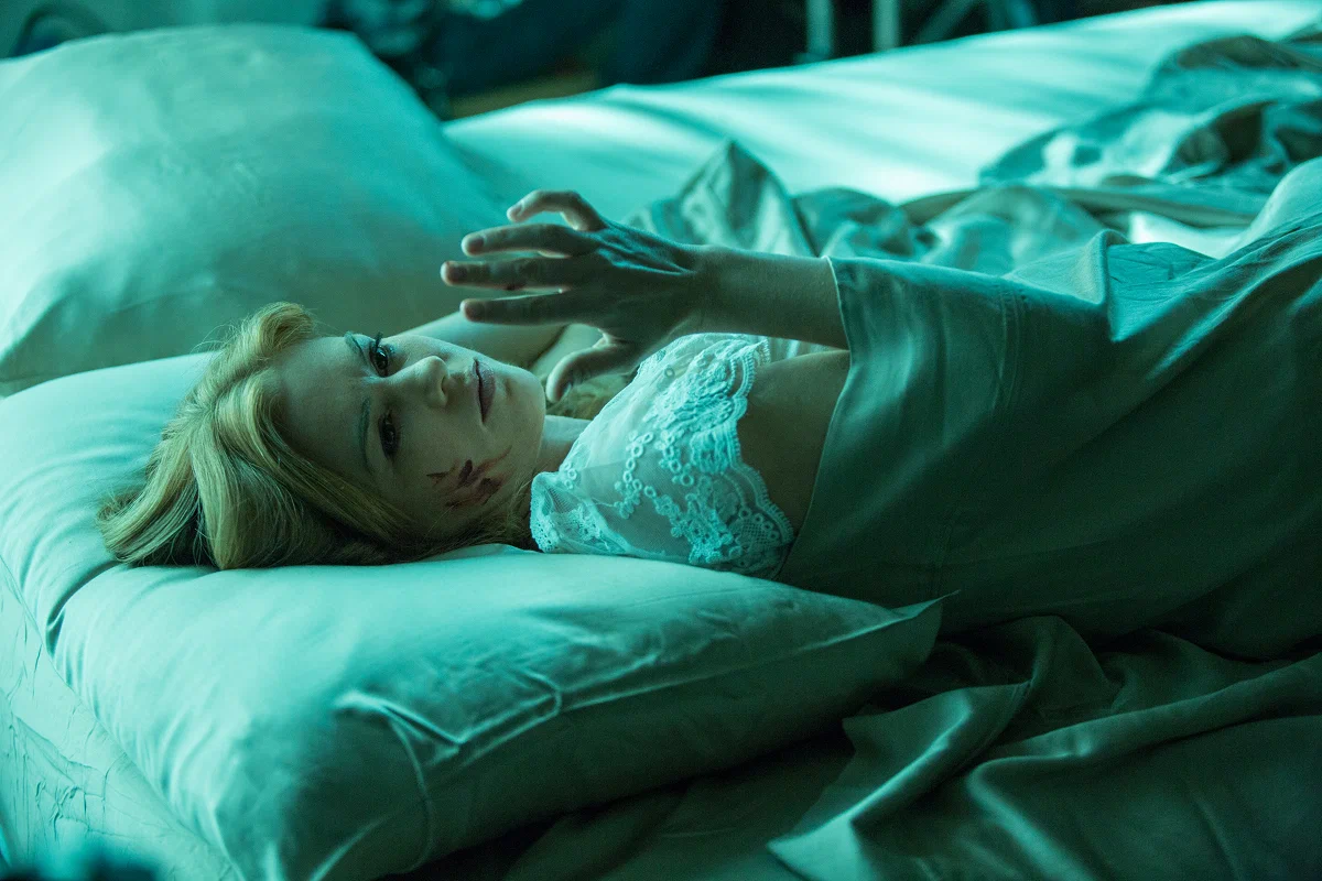 Кадр из фильма «Visions». Режиссер: Кевин Гротерт. Производство: Blumhouse International, Blumhouse Productions, Chapter One Films. Показ в России: Top Film Distribution