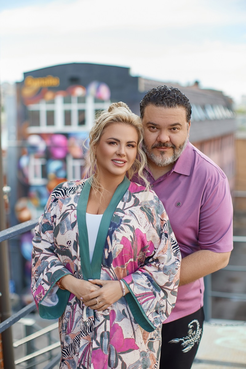    По словам Анны, зрелая любовь - более крепкая