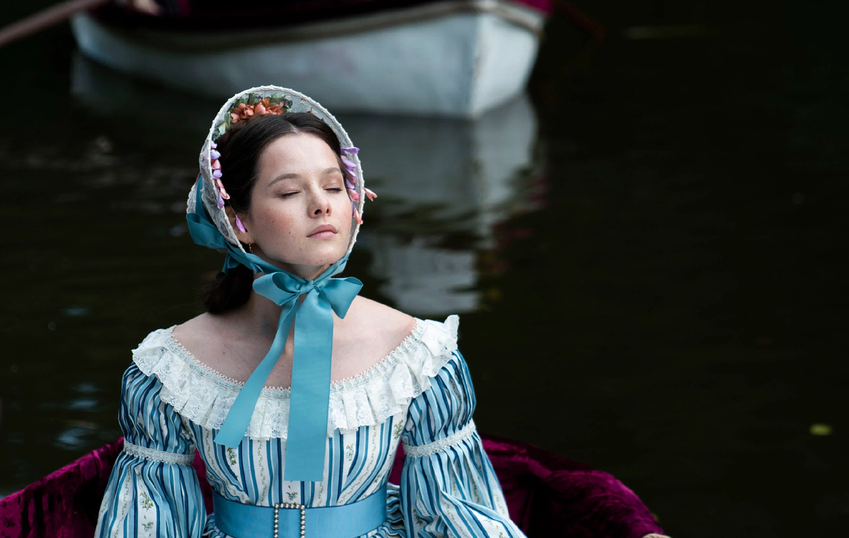 Фотография со съемки сериала «Натали и Александр». Источник: Кинопоиск