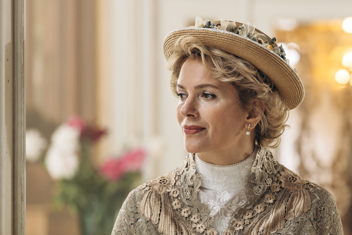 Кадр из сериала "Анна Медиум-4"