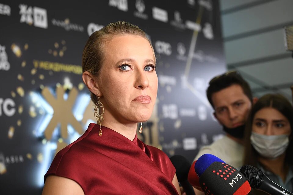 Ксения Собчак встала на защиту Доры и Мэйби Бэйби от Инстасамки