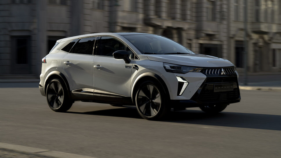 Mitsubishi Grandis.📷Фото: Mitsubishi