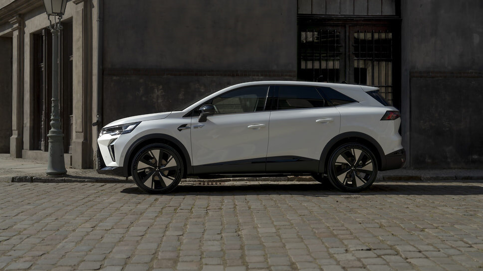 Mitsubishi Grandis.📷Фото: Mitsubishi