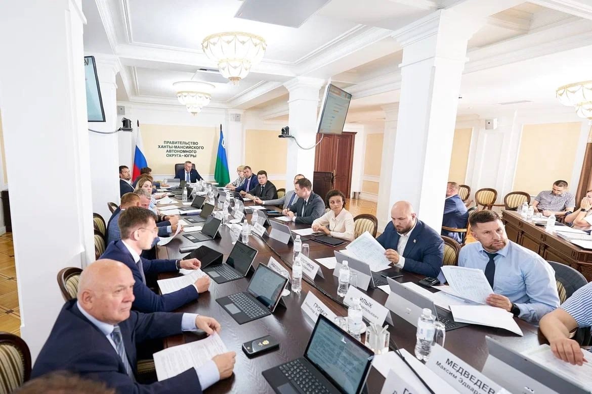    Руслан Кухарук подвел итоги двух модулей регионального проекта для ветеранов СВО «Герои Югры»