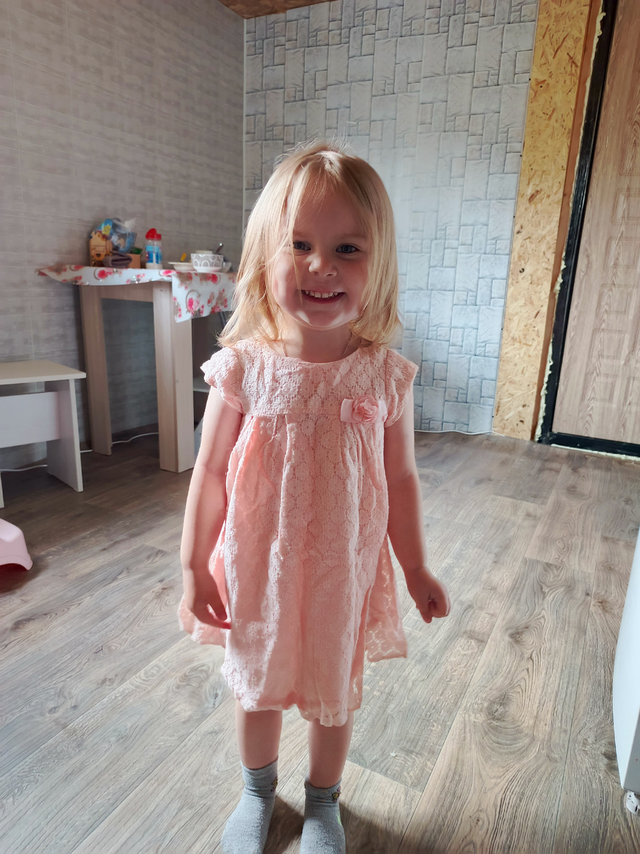 Примеряли наряды)