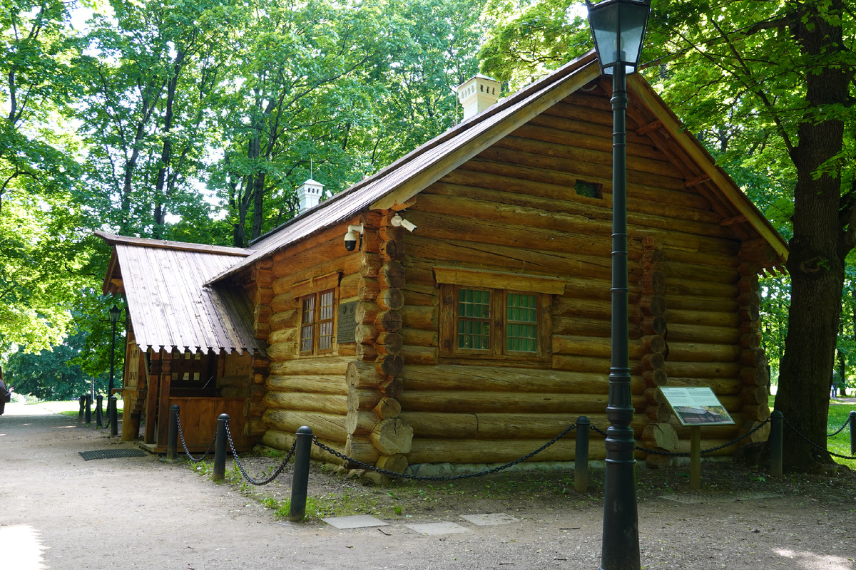 Домик Петра в Коломенском