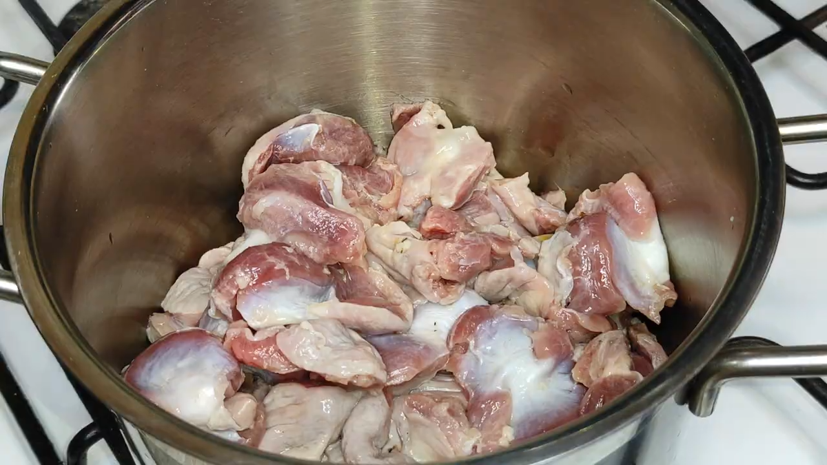 Маринованные куриные желудки. Фото автора.