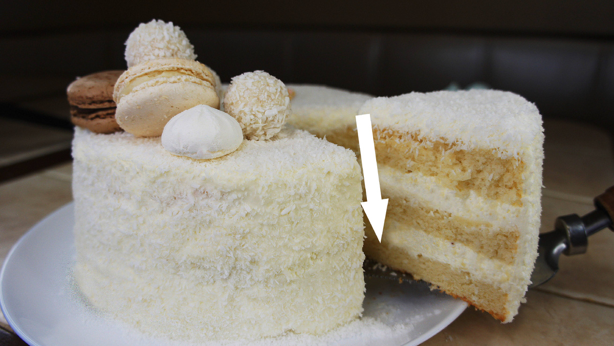    Этот торт «Рафаэлло» взорвал TikTok — готовим без выпечки за 30 минут