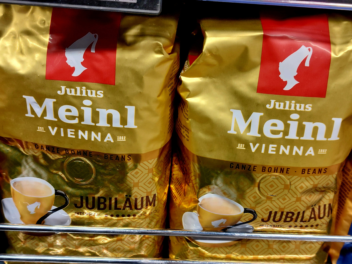 "Юлиус Майнль" в "Перекрёстке"