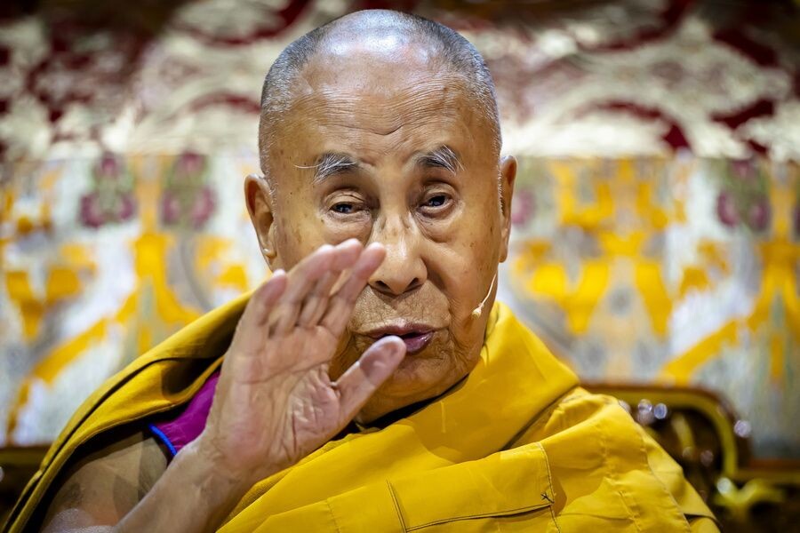    Далай-лама XIV / Источник: © MICHAEL BUHOLZER/EPA/ТАСС