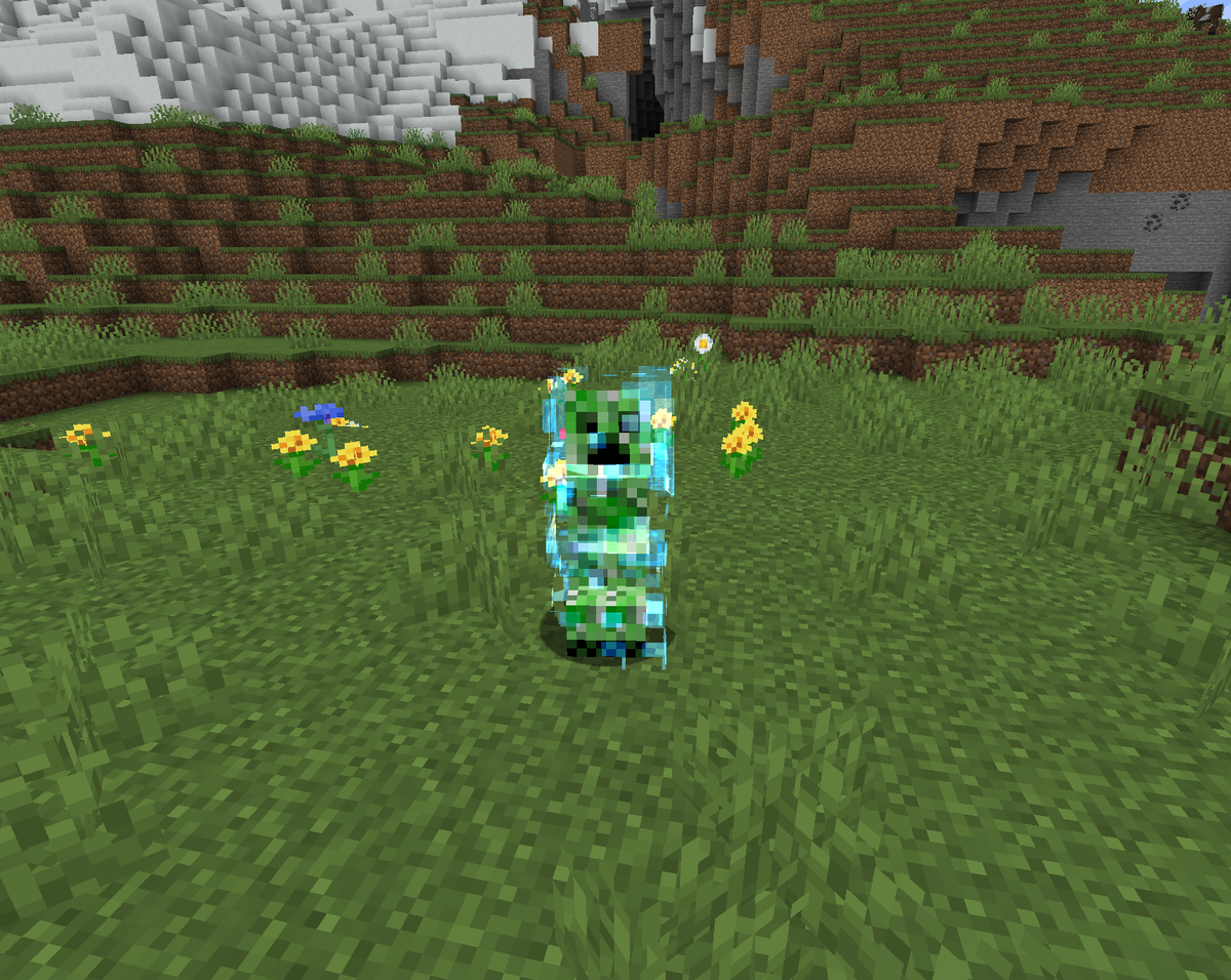 Заряженный крипер в Майнкрафте днем