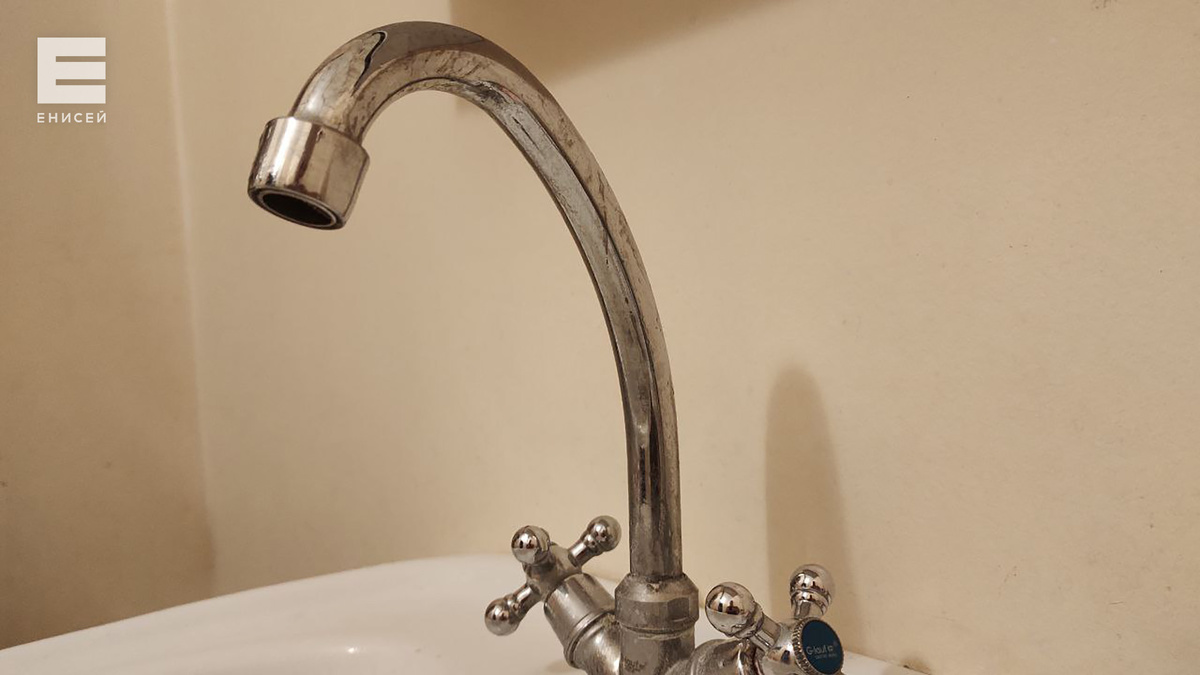     Многим красноярцам до сих пор не вернули воду после 10-дневного отключения