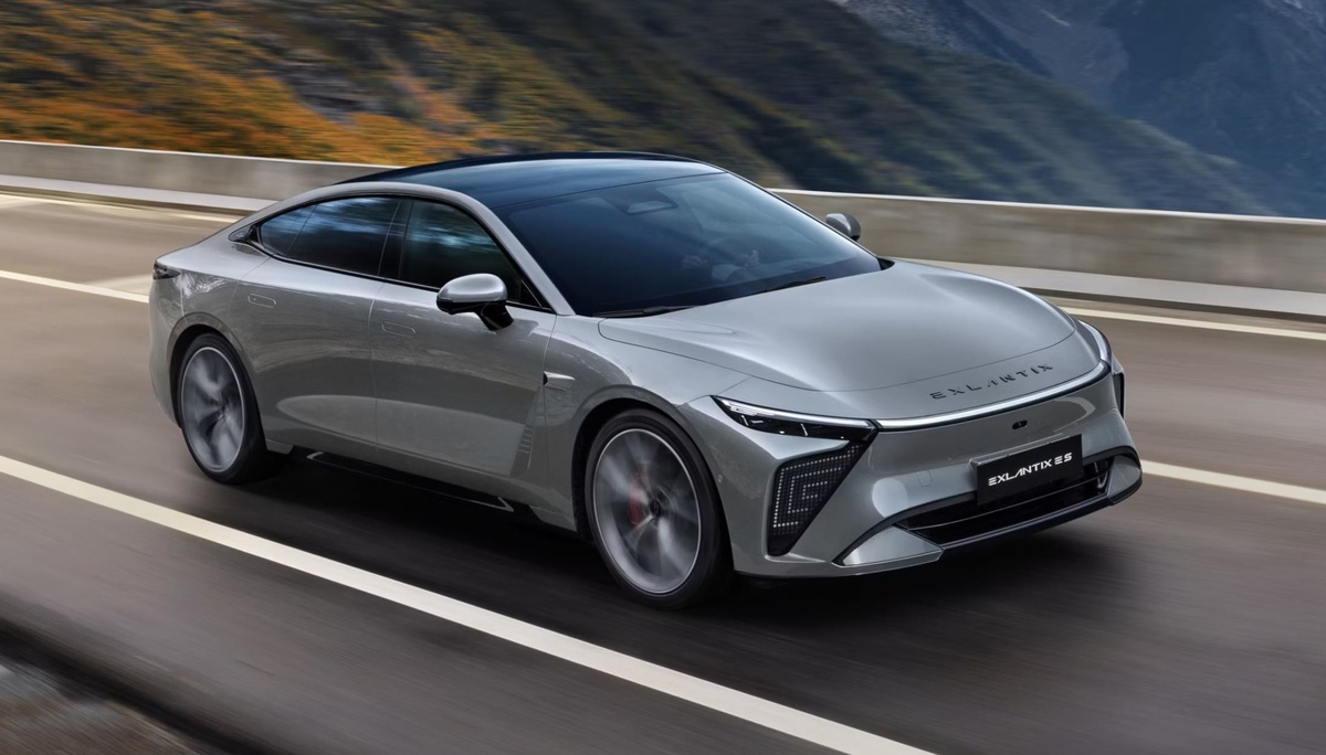 Фото Exlantix  📷
