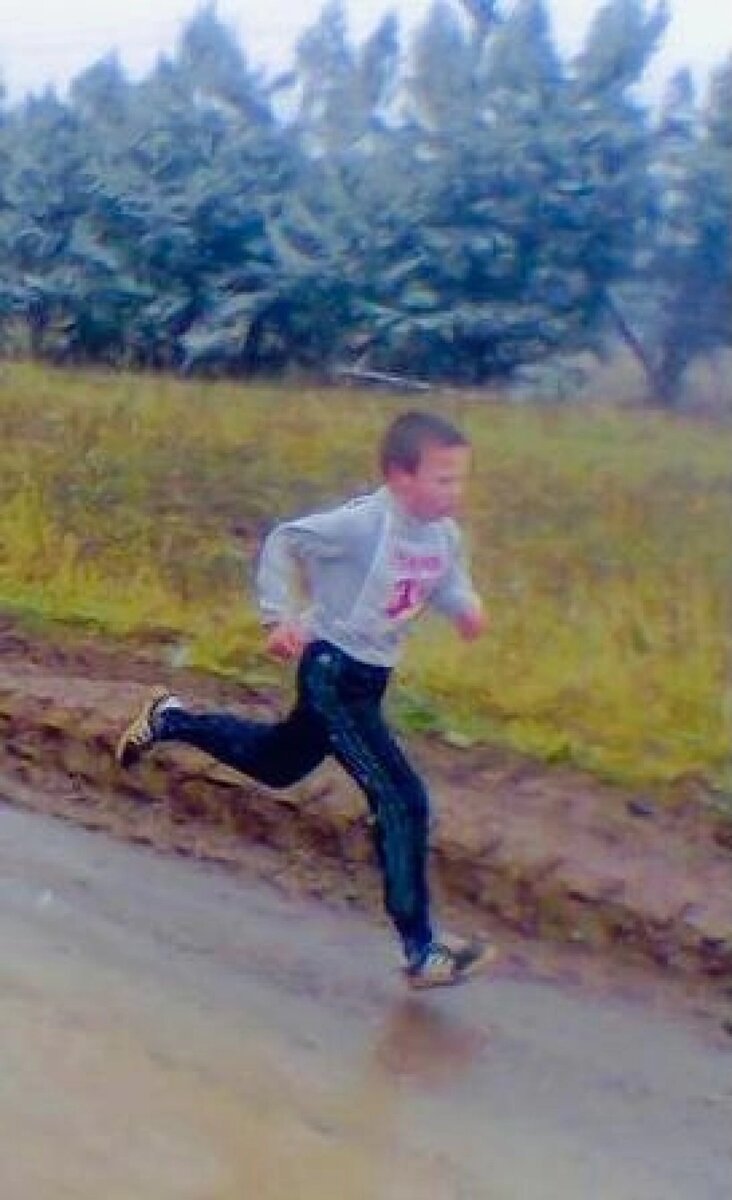    Бегал Владимир с детства. Фото: из личного архива Владимира Никитина